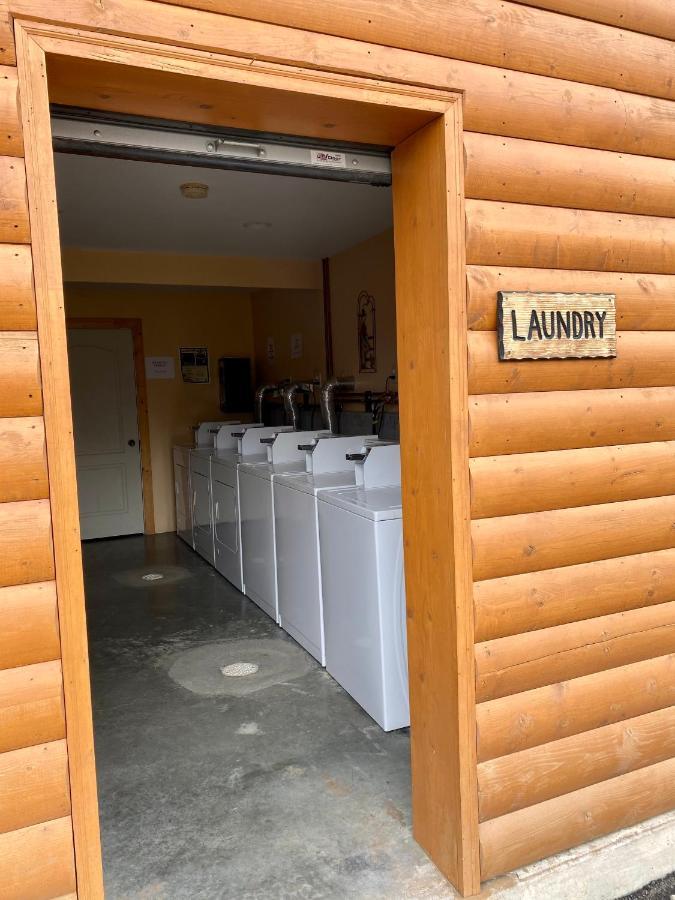 Green Creek Inn And Rv Park Wapiti Extérieur photo