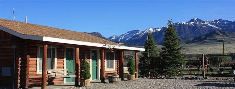Green Creek Inn And Rv Park Wapiti Extérieur photo